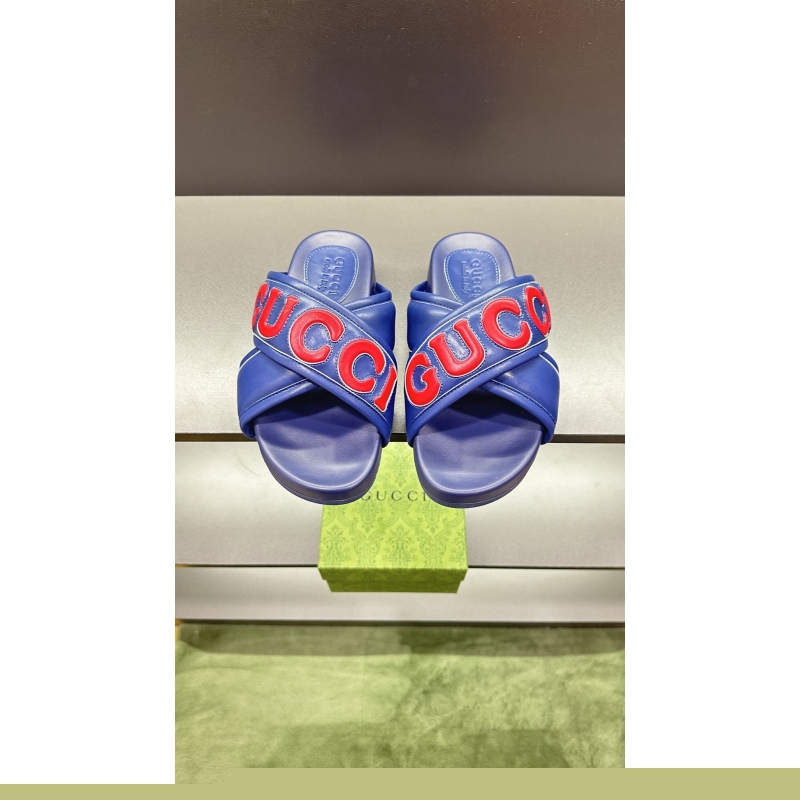 G*u*i slippers